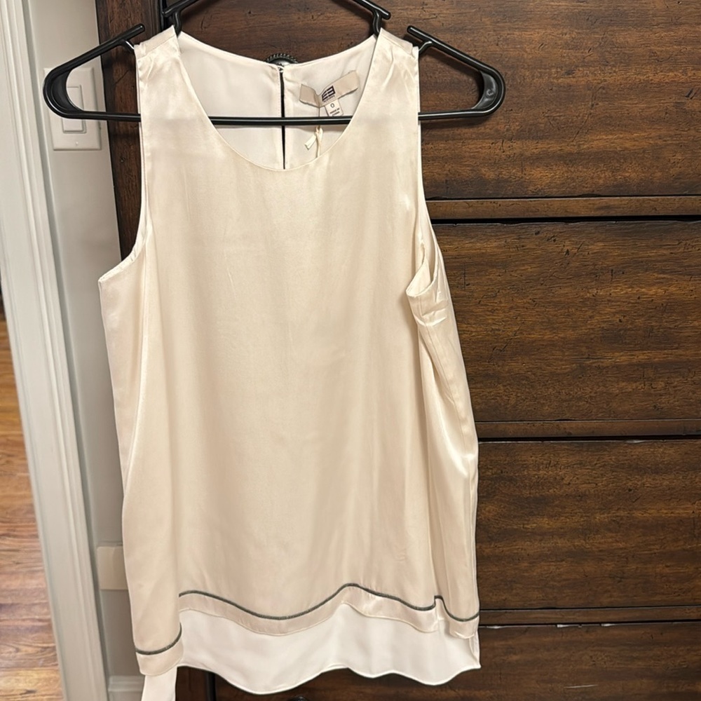 NEW - Cream Top